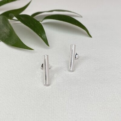 Runde Stab Ohrstecker, 15 mm lang Runde Stab Ohrstecker, 15 mm lang