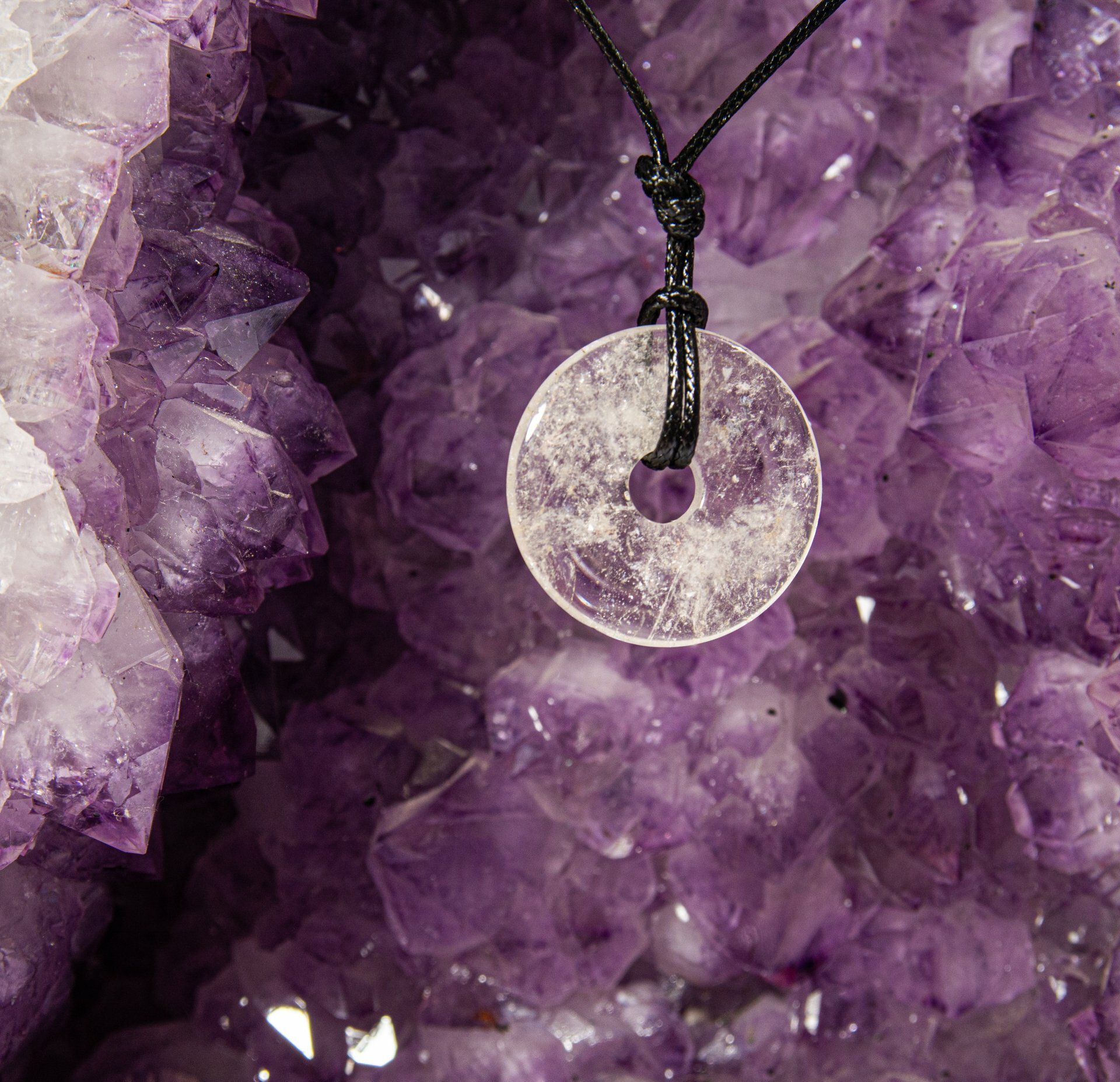 Bergkristall Donut als Anhänger