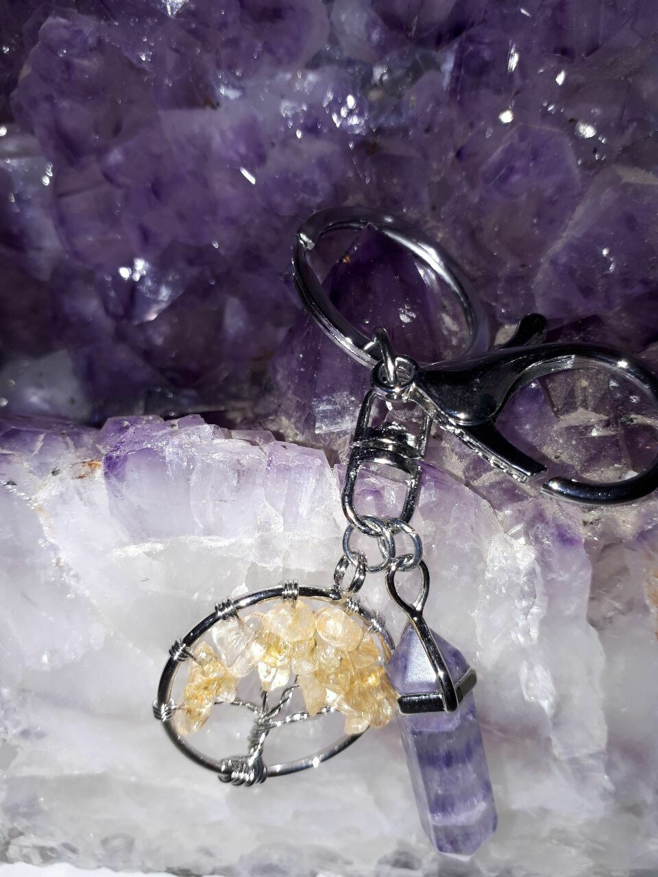 Edelstein Lebensbaum Schlüsselanhänger Citrin mit Amethyst Spitze