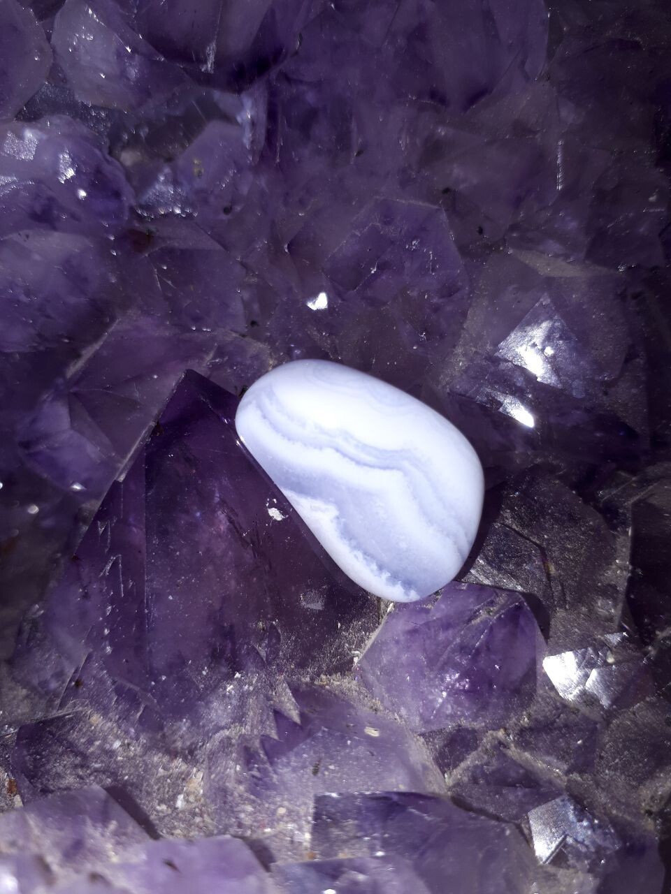 Chalcedon ungelocht