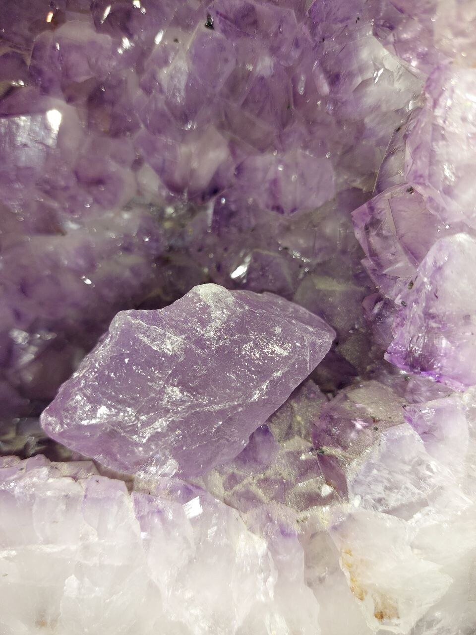 Natur-Amethyst ungelocht