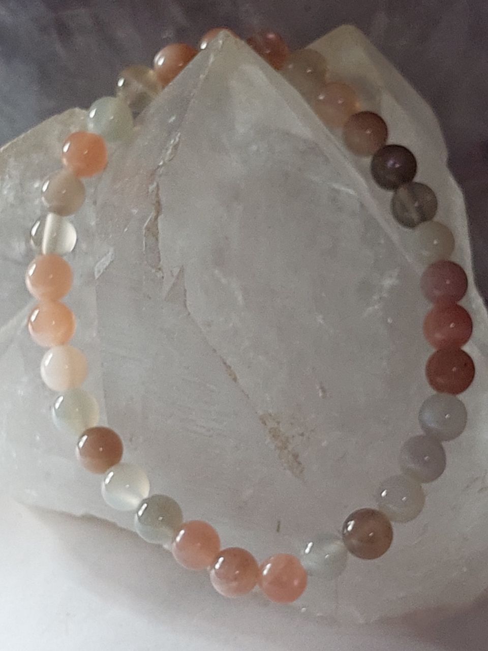 Mondstein Armband
