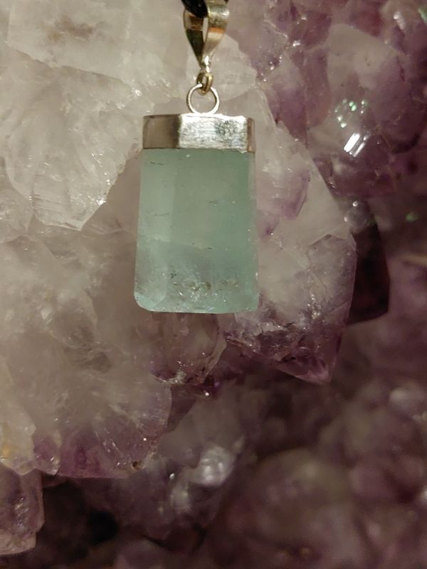 Aquamarin Sterling Silber Tropfenform als Anhänger