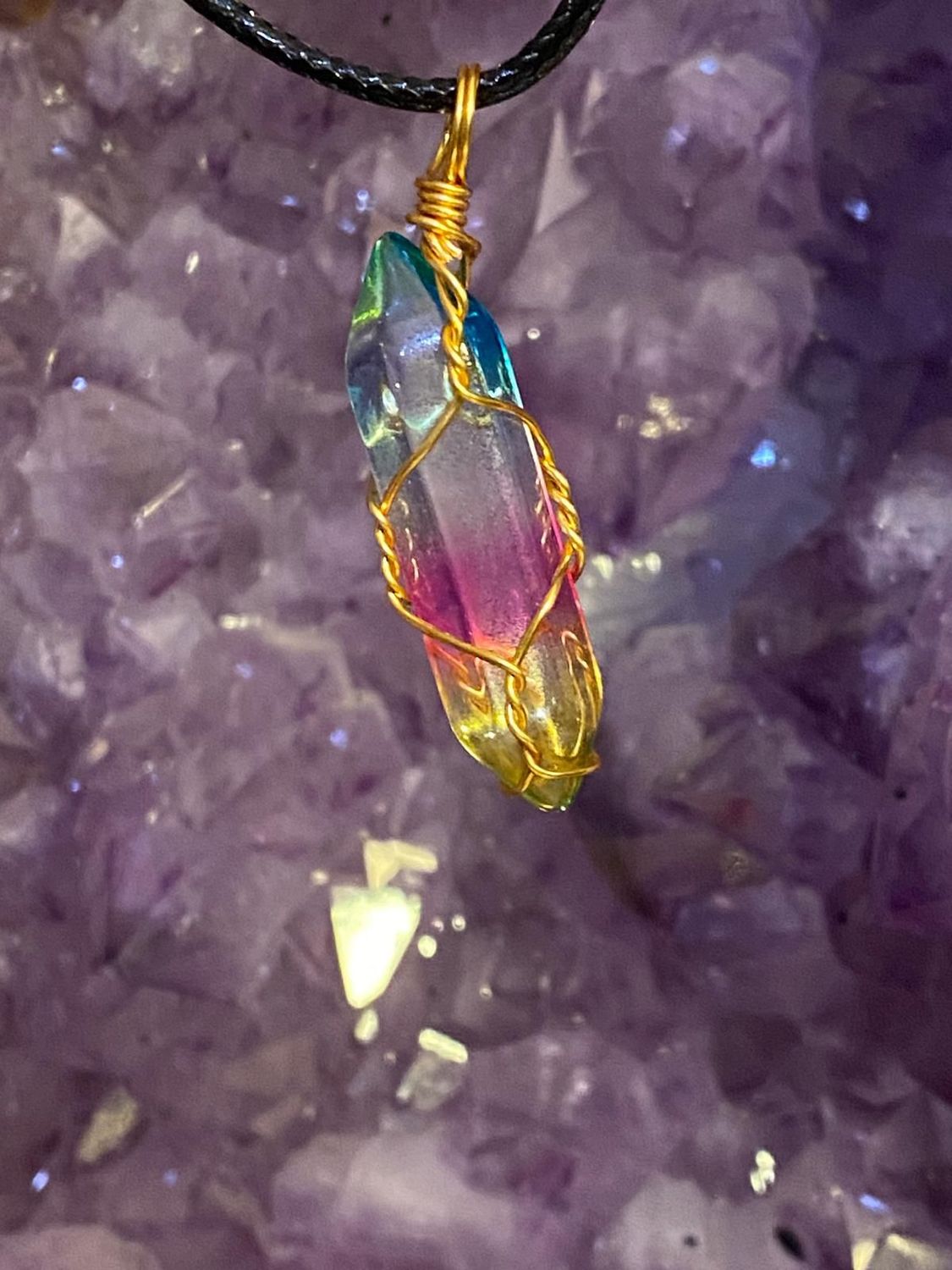 Regenbogen Achat Doppelender als Anhänger Regenbogen Achat Doppelender als Anhänger