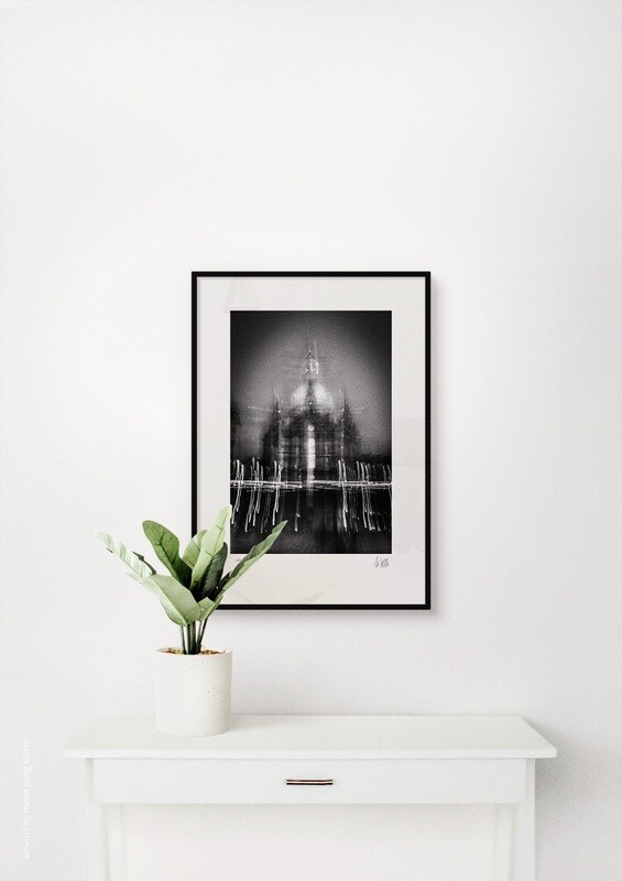 ALTSTADT IV, Fotografie im Passepartout-Rahmen
