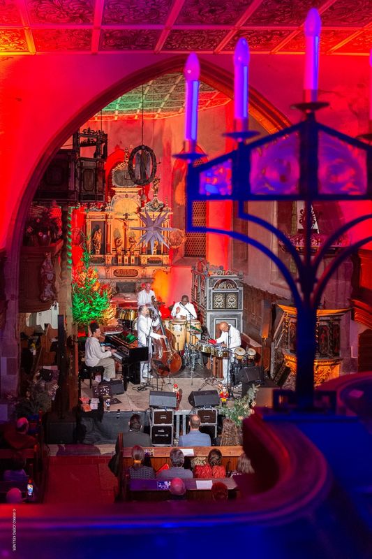 Klazz Brothers &amp; Cuba Percussion | Christmas meets Cuba | Konzert-Ticket