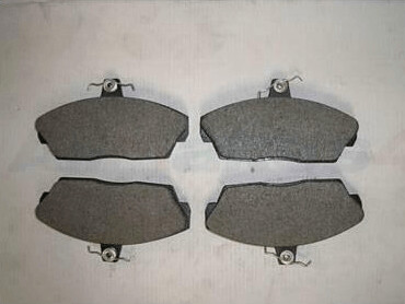 Land Rover Freelander 1 1.8 2.0 Up to 2000 Allmakes Front Brake Pads - SFP100360