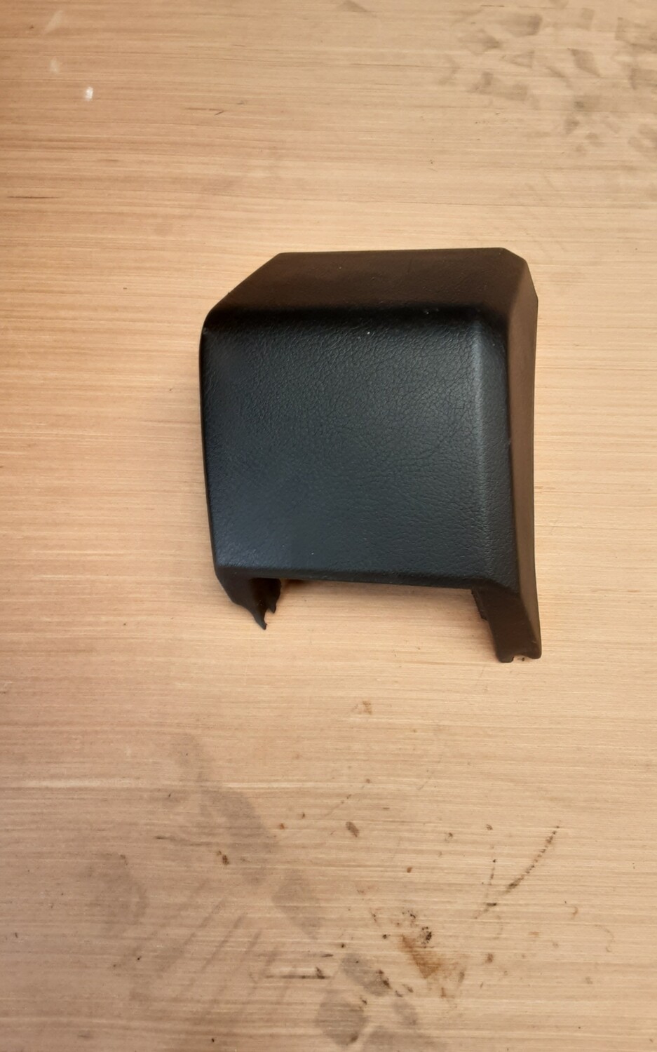 RANGE ROVER SPORT 05-09 NS PASSENGER  SIDE DASHBOARD END COVER TRIM PANEL FAE500092XXX