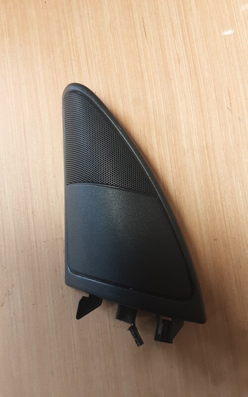 RANGE ROVER SPORT 05 - 09 NEARSIDE PASSENGER FRONT TWEETER COVER TRIM PC01006609