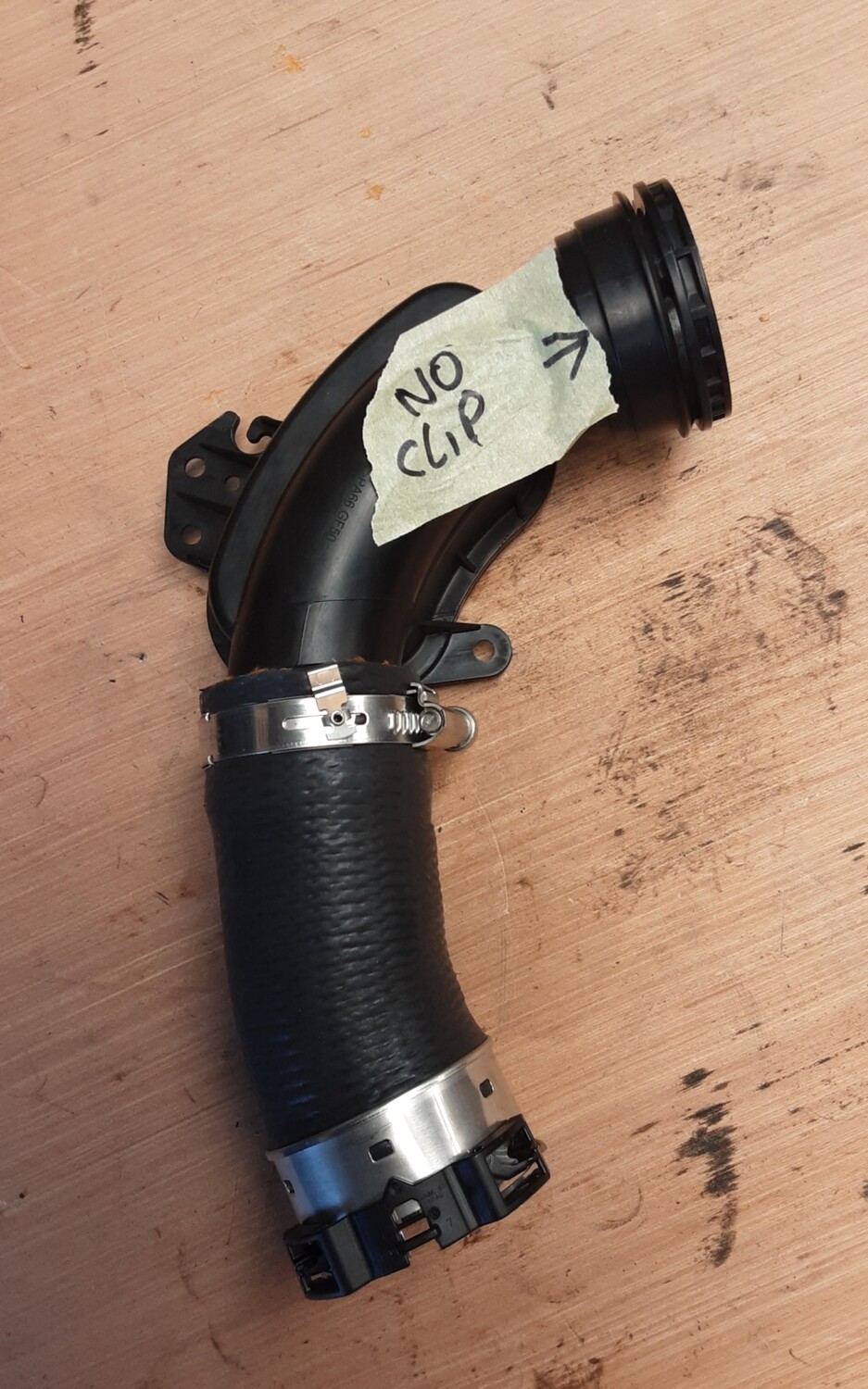 RANGE ROVER EVOQUE 11-18 INTERCOOLER TURBO HOSE  GJ32 6C780 AA New no clip
