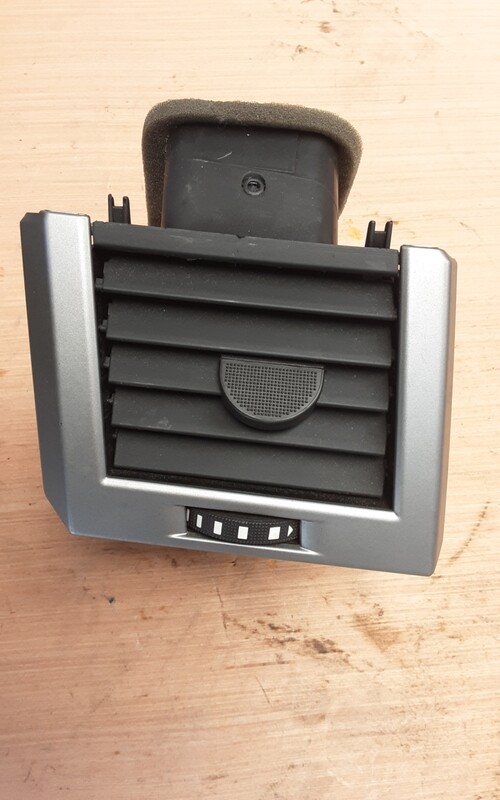 RANGE ROVER SPORT 05-09 AIR VENT RH RIGHT OUTER JBD500180XXX