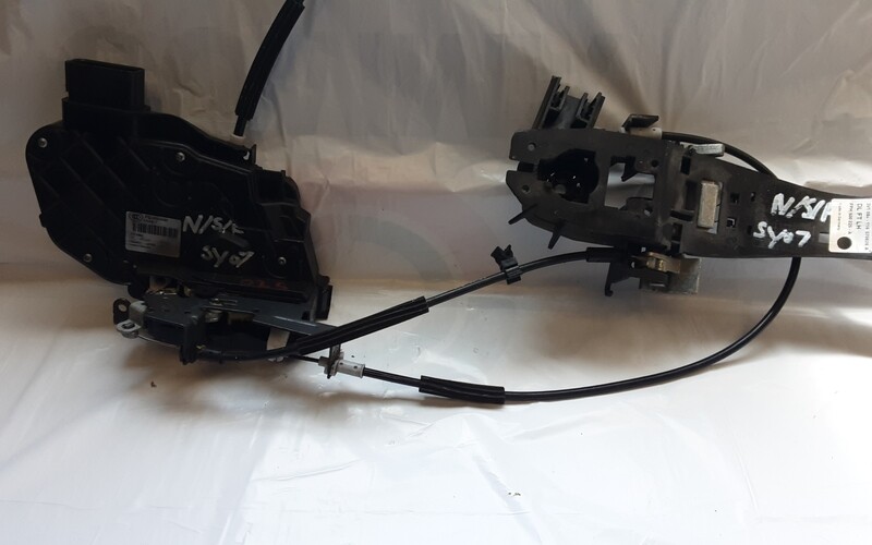 RANGE ROVER SPORT DISCOVERY 3 FL PASSENGER SIDE FRONT NSF DOOR LATCH FQJ000430