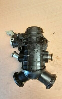 Throttle body