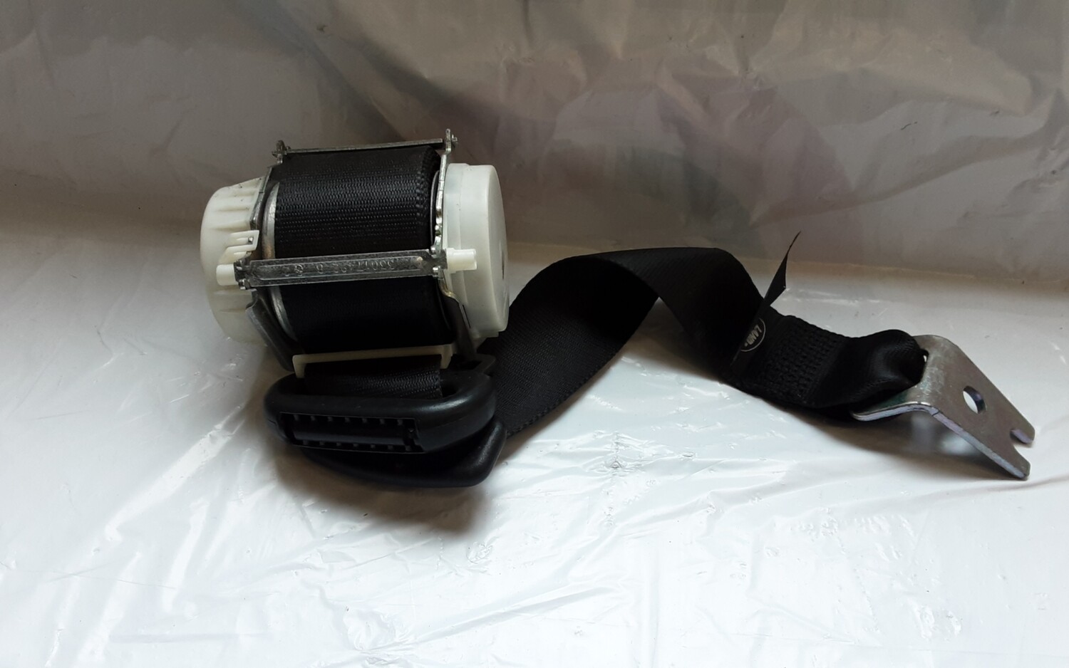 LAND ROVER FREELANDER 2 DRIVERS SIDE REAR OSR SEATBELT 6G9N 611B68 CDW