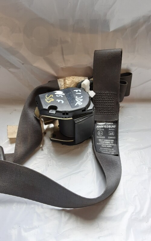 LAND ROVER FREELANDER 1 3 DOOR LEFT FRONT PASSENGER NSF SEATBELT AWR1638LNF