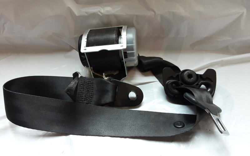 LAND ROVER DISCOVERY 3 PASSENGER SIDE FRONT NSF SEATBELT EVL500970PMA