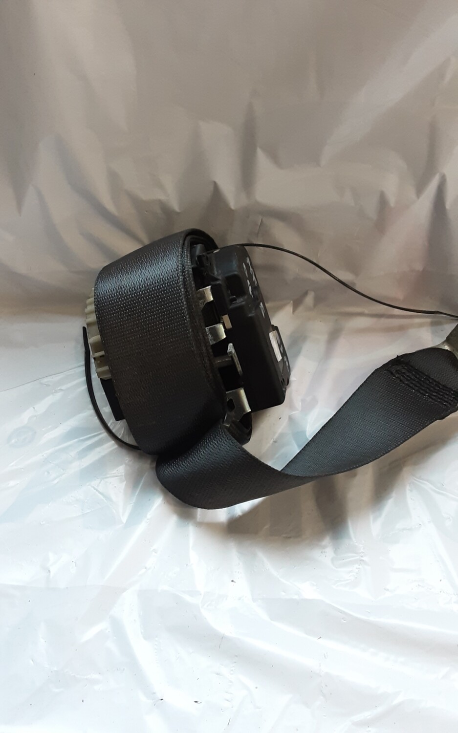 JAGUAR X TYPE OSR DRIVERS REAR SEATBELT 4X43 N611B50 AE