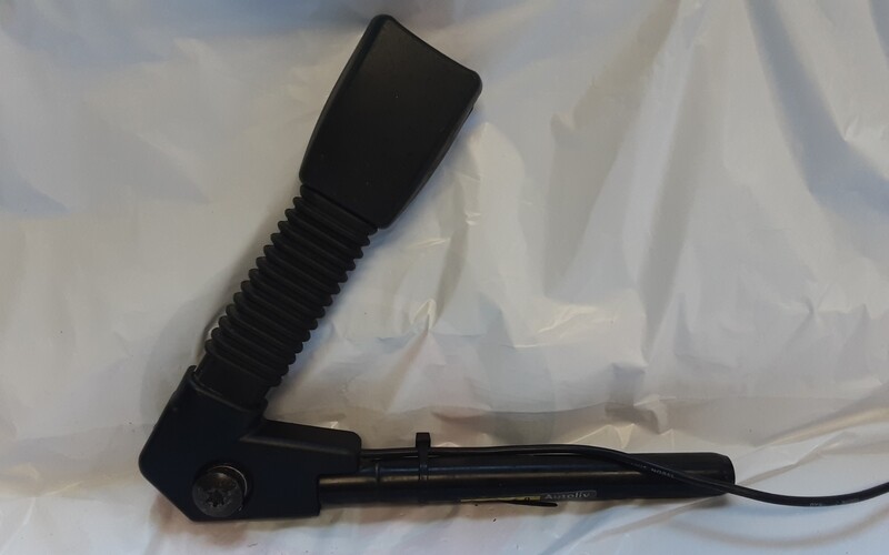 LAND ROVER FREELANDER 1 NSF SEATBELT BUCKLE PRETENSIONER EVB104790LNF