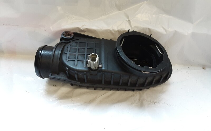 JAGUAR XF 2010 AIR INTAKE BREATHER PIPE ELBOW 4R8Q 6K770 AD
