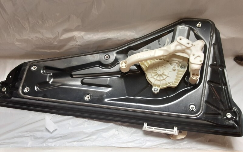 RANGE ROVER SPORT DISCOVERY 3 NSR REAR LEFT PASSENGER REAR WINDOW REGULATOR 4H22 27001 AB