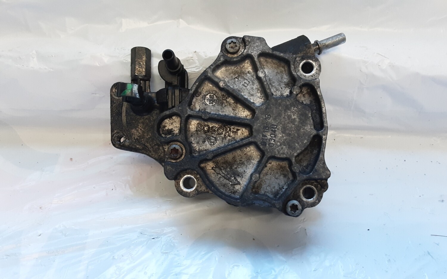 LAND ROVER FREELANDER 2 2.2 VACUUM PUMP D171B1B