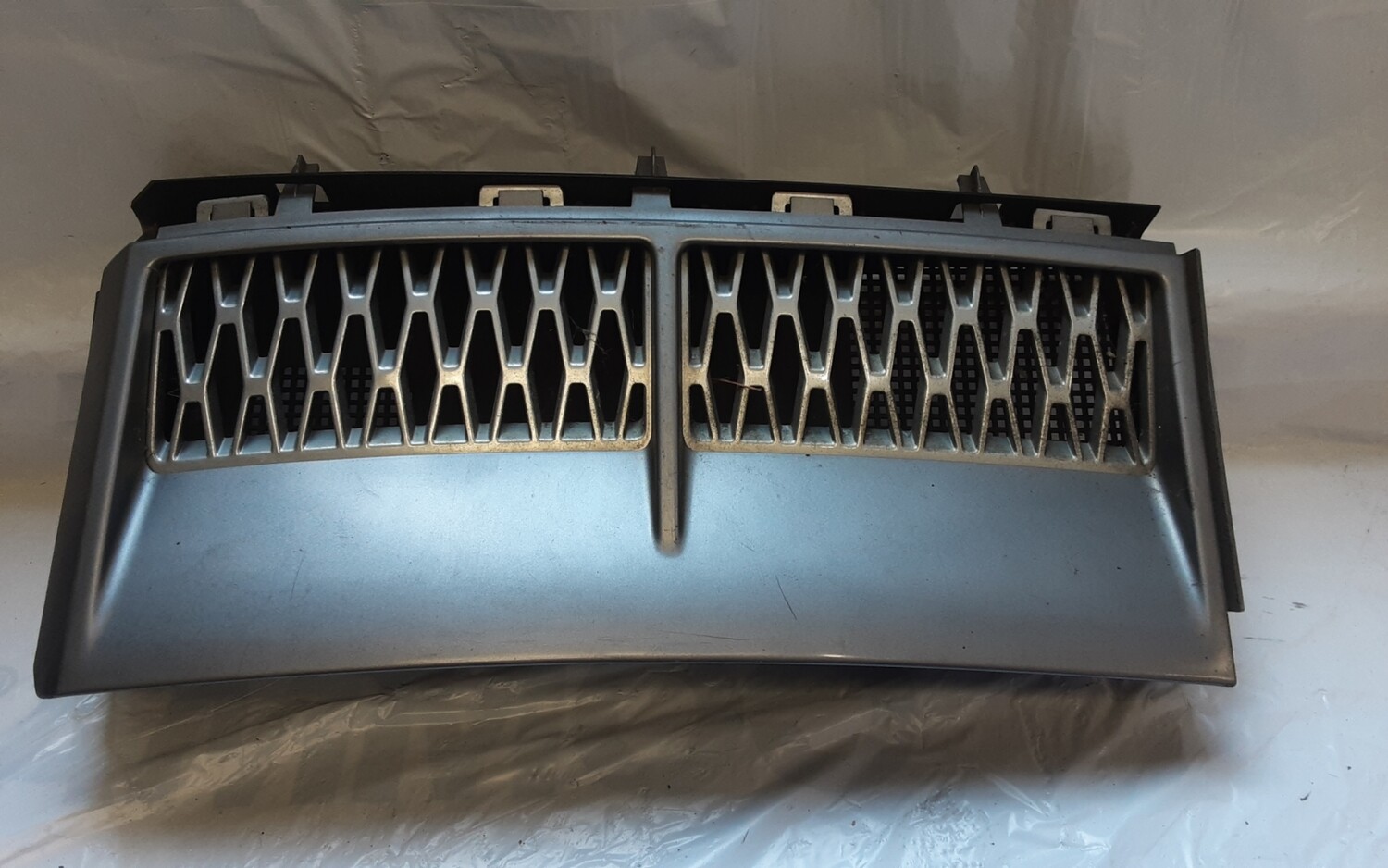 RANGE ROVER L322 OSF AIR INTAKE VENT