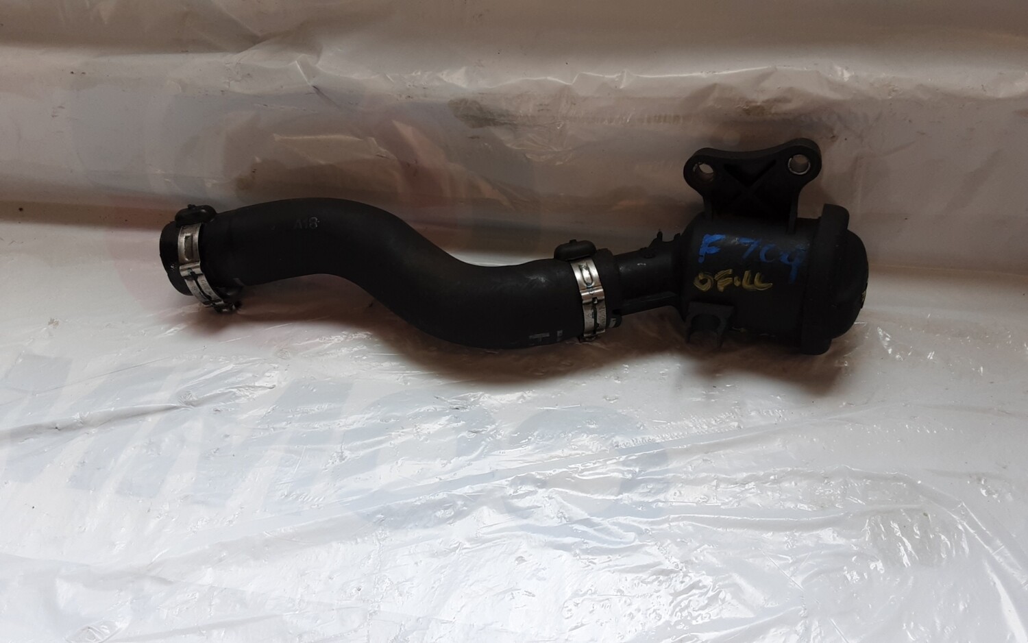 JAGUAR XF 2.2 OIL FILLER NECK BREATHER SEPERATOR 9685025880