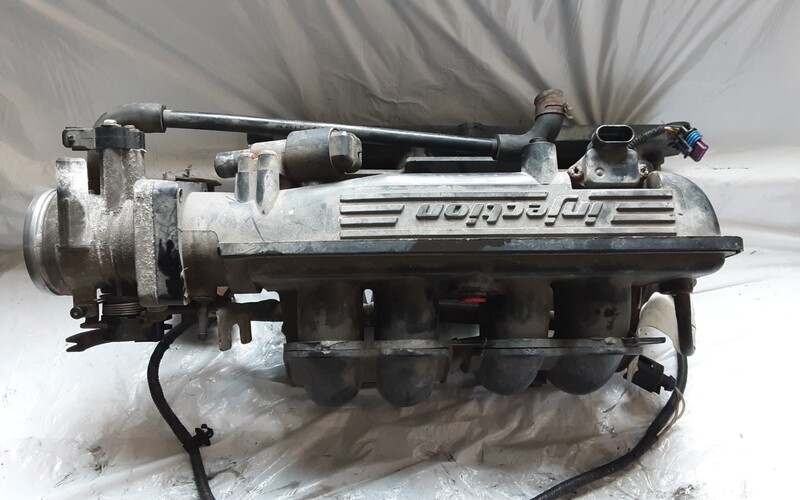LAND ROVER FREELANDER 1 PETROL INTAKE MANIFOLD LKB106330