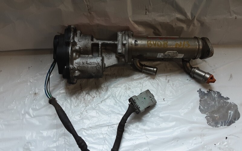 RANGE ROVER SPORT 3.6 TDV8 LH SIDE EGR AND COOLER 6H4Q 9Y493 CD