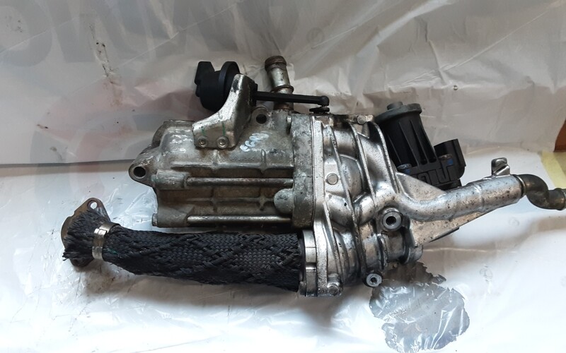 JAGUAR XF RANGE ROVER SPORT 3.0 TDV6 EGR VALVE AND COOLER 9X2Q 9U438 DA