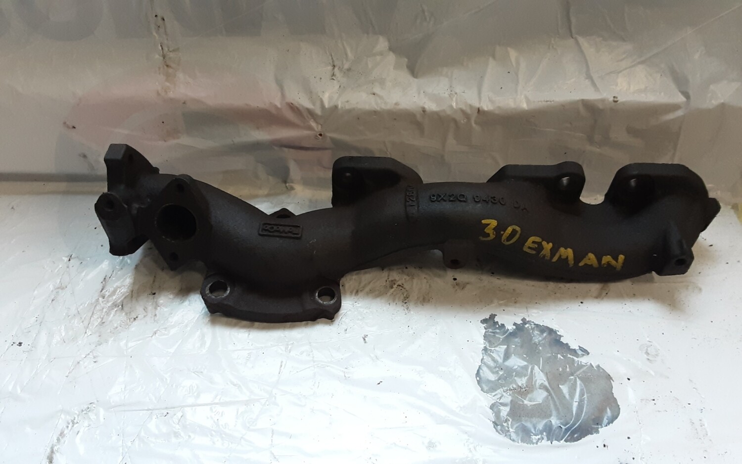 LAND ROVER DISCOVERY 4 3.0 SDV6 EXHAUST MANIFOLD 9X2Q 9430 DA