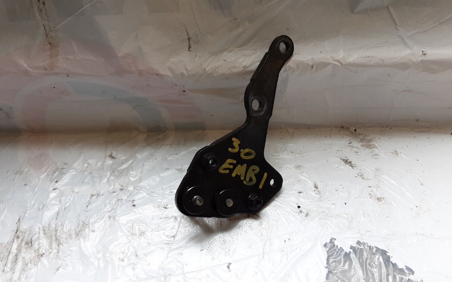 LAND ROVER DISCOVERY 4 3.0 TDV6 ENGINE MOUNTING BRACKET 9X2Q 10356 CA