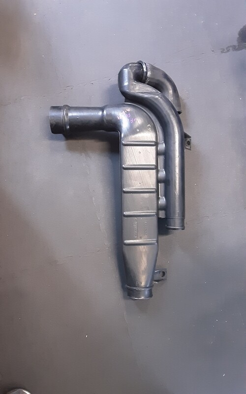 LAND ROVER FREELANDER 1 AIR INLET INTAKE PIPE PHD000170