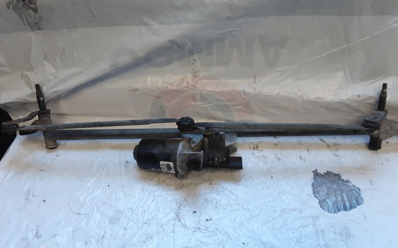 LAND ROVER DISCOVERY 3 2.7 WIPER MOTOR & LINKAGE
