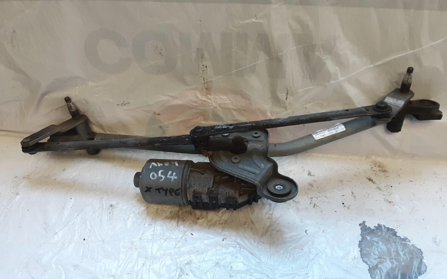 JAGUAR X TYPE FRONT WIPER MOTOR & LINKAGE 1X43 17504 BH