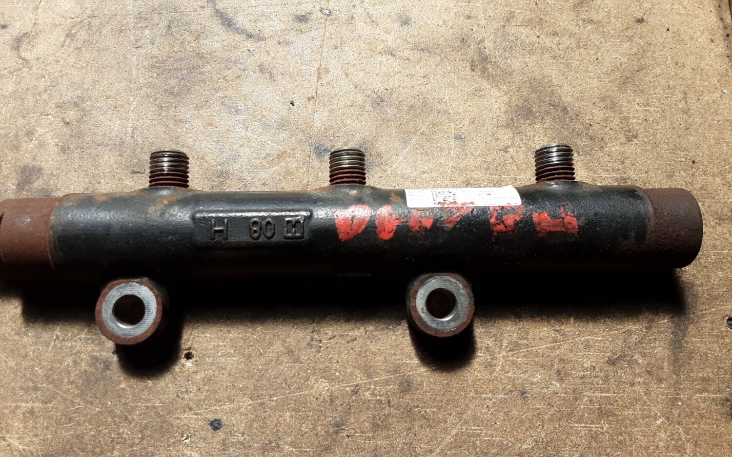 RANGE ROVER SPORT DISCOVERY 3 2.7 TDV6 FUEL RAIL A2C7000085