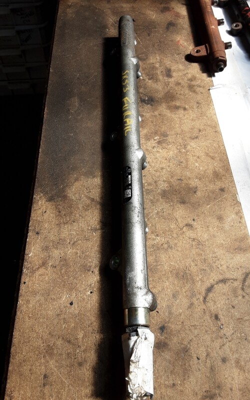 RANGE ROVER L322 3.0 FUEL RAIL 0445216002