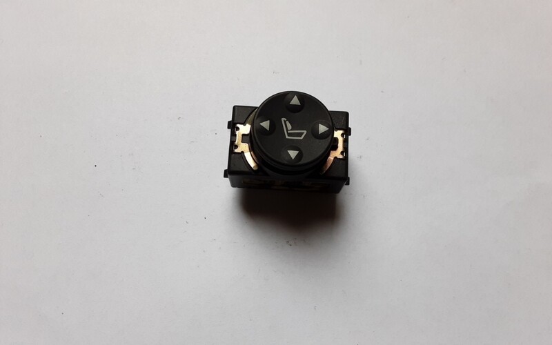 RANGE ROVER L322 FRONT SEAT ADJUSTMENT SWITCH 03060040