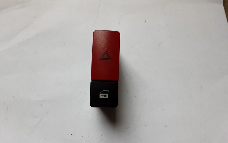 RANGE ROVER L322 HAZARD WARNING LIGHT SWITCH 61316901768