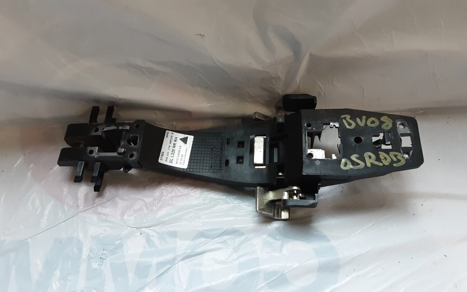 RANGE ROVER SPORT OSR DOOR HANDLE CARRIER 8H32 24994 CA