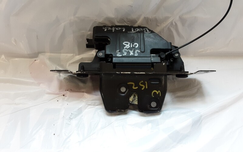 RANGE ROVER L322 UPPER BOOT LATCH 51248408492