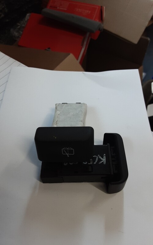 LAND ROVER DISCOVERY 2 REAR WASHER /WIPER SWITCH YUE000210PUY
