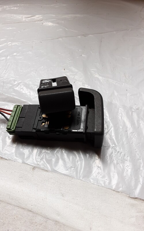 LAND ROVER FREELANDER 1 BLANK PLUG SWITCH YXJ100140LNF