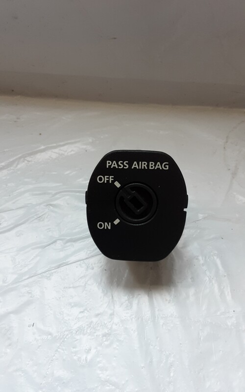 RANGE ROVER SPORT PASSENGER AIR BAG SWITCH YWL500050PVJ