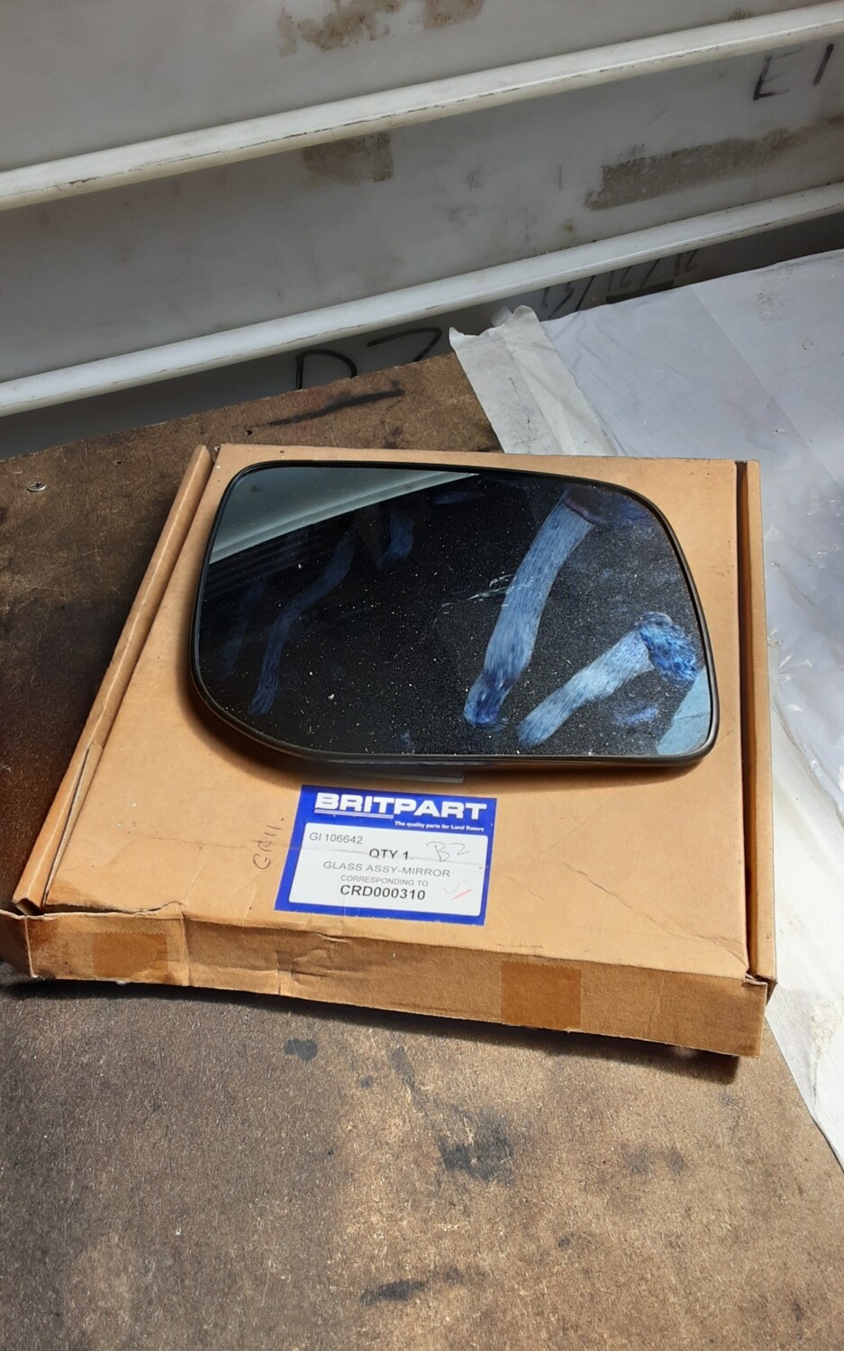 RANGE ROVER P38 RH DRIVERS SIDE MIRROR GLASS ASSEMBLY CRD000310