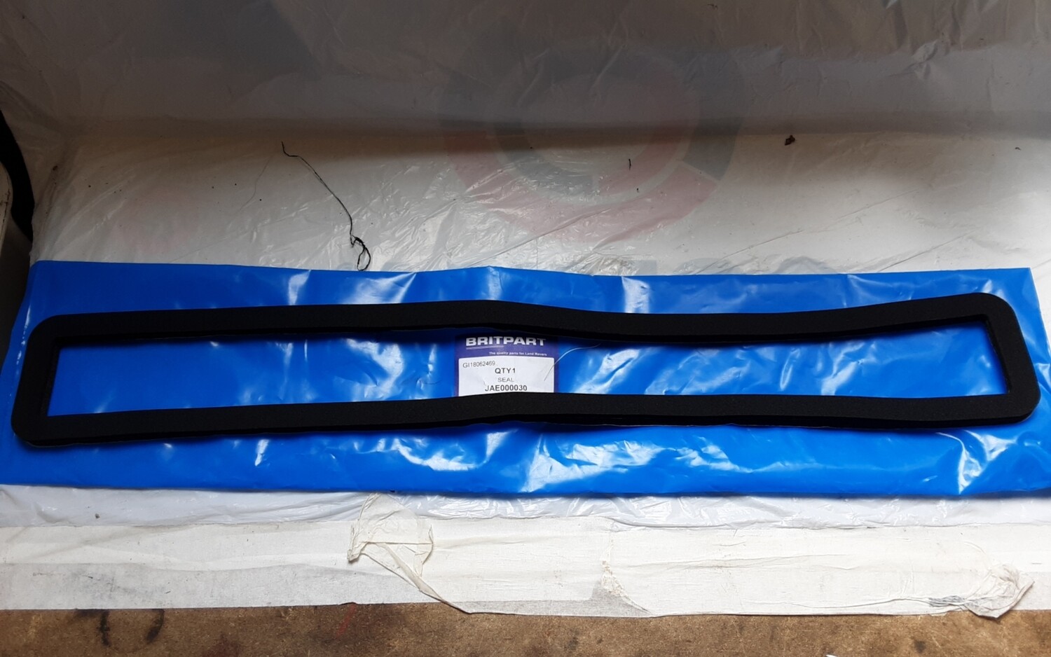 LAND ROVER DEFENDER FOAM SEAL JAE000030
