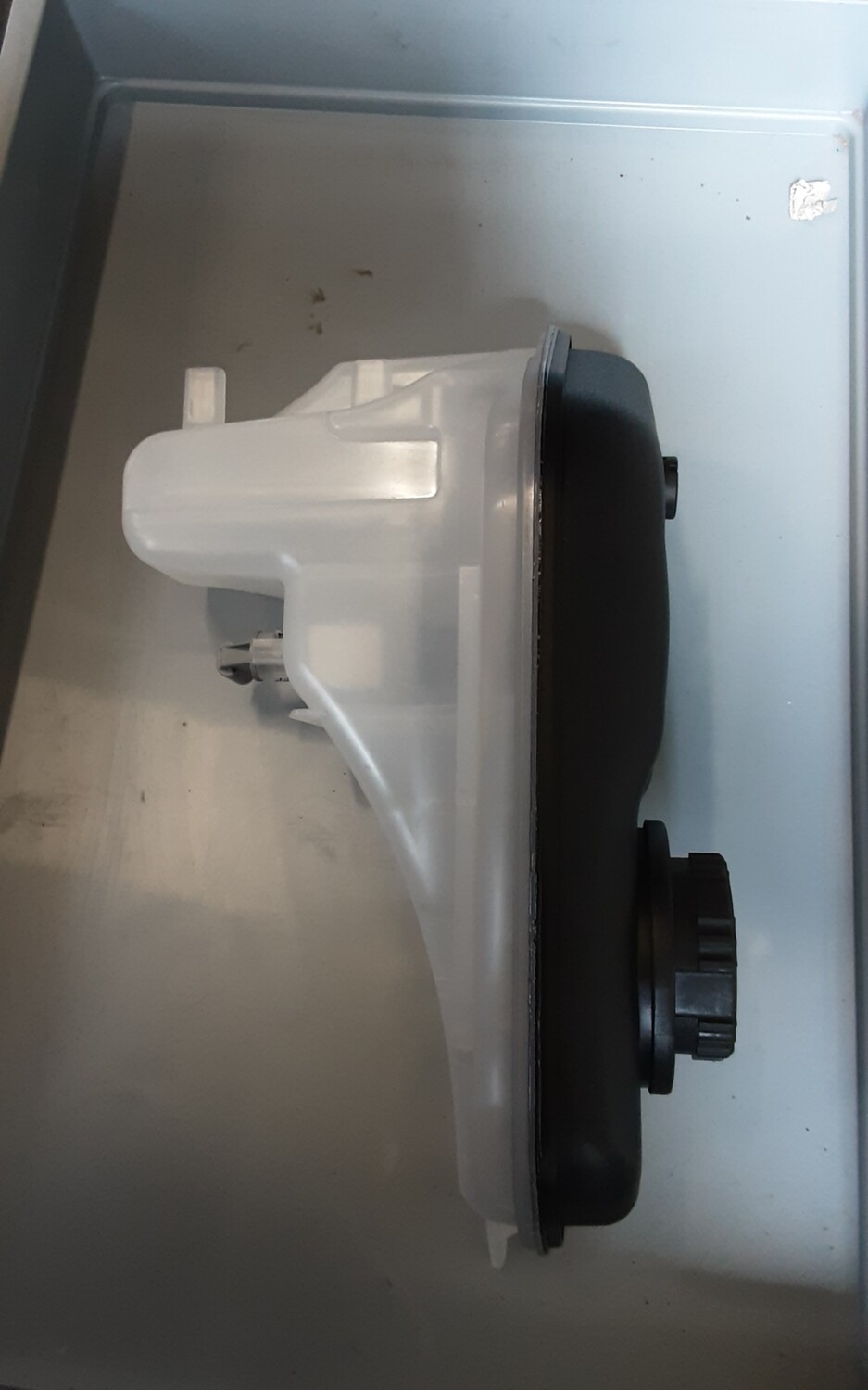 JAGUAR XF 3.0 COOLANT TANK BOTTLE 4R83 8B099AA C2Z13764