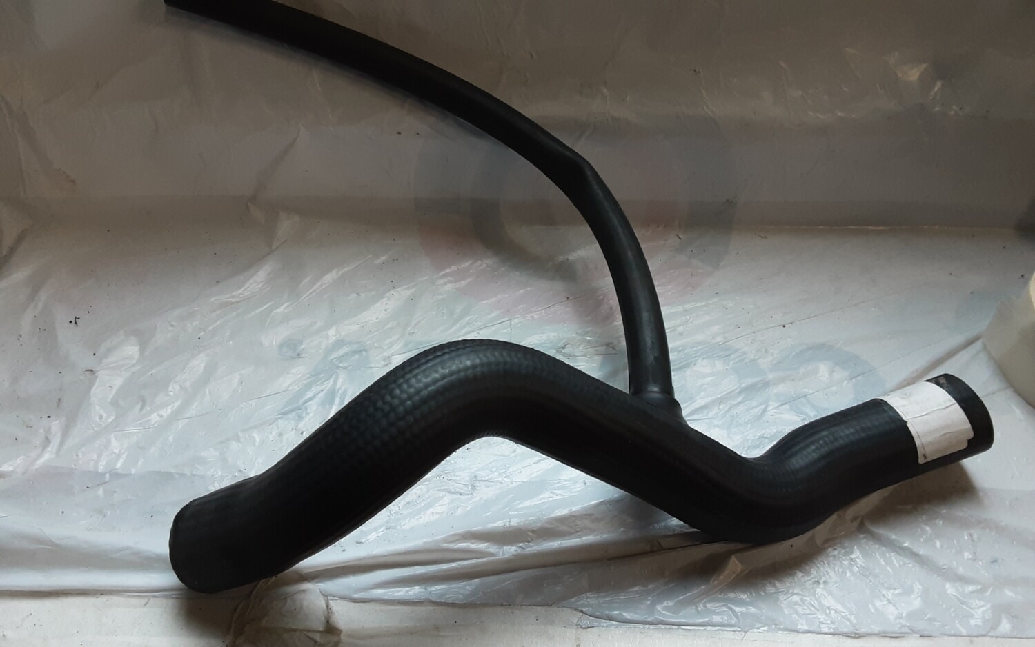RANGE ROVER CLASSIC V8 BOTTOM HOSE NTC5632