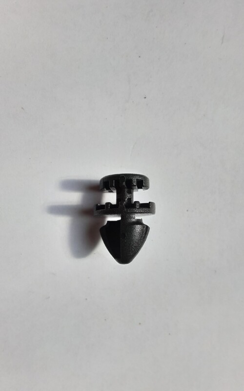 LAND ROVER DISCOVERY 3 FRONT WHEEL ARCH TRIM CLIPS DYC500010