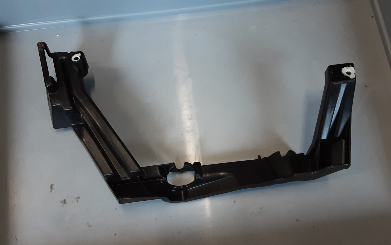 RANGE ROVER L405 RH OSR GENUINE REAR BUMPER BRACKET JK52 17B918 AB
